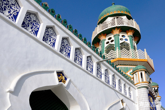 【青岛到新疆旅游】千车万人穿越塔克拉玛干大沙漠——新疆8日沙漠旅游