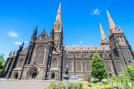 【欧洲邮轮】名人邮轮爱极号—悉尼+布里斯班+昆士兰艾尔利海滩+凯恩斯+道格拉斯港+威利斯岛巡游14日【打卡悉尼歌剧院/昆士兰艾尔利海滩】