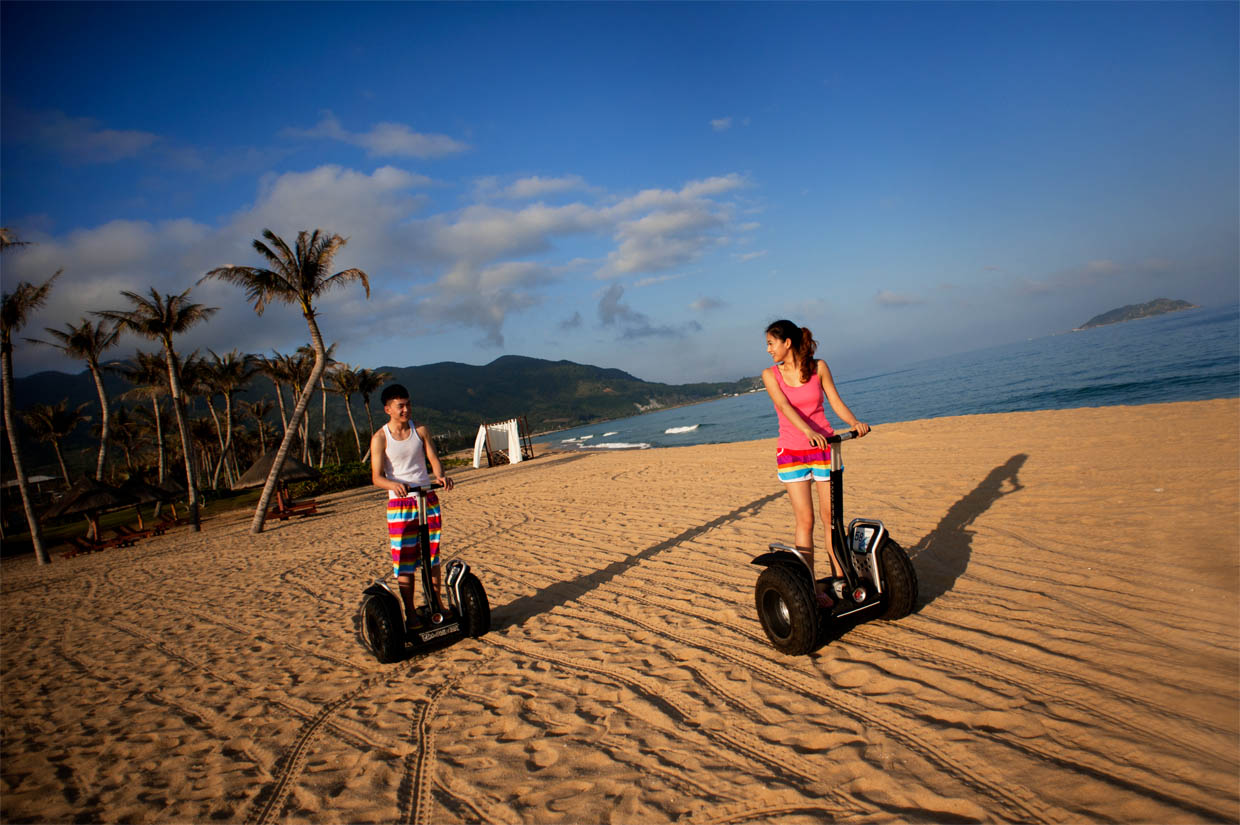 【果然爱·海南游】海南蜈支洲岛5A/槟榔谷5A/南山5A/天涯海角4A/爱立方滨海乐园4/5日游【本产品需二次确认】