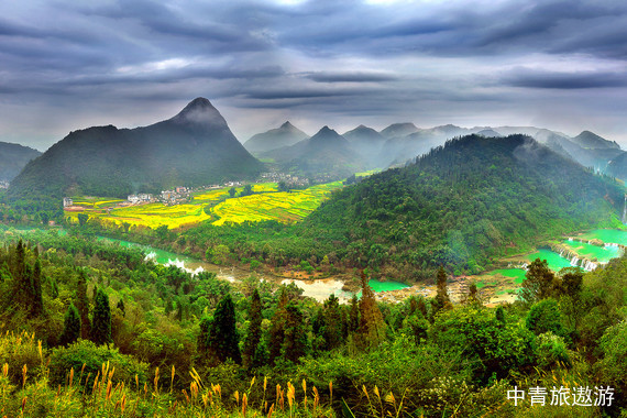 【云南】轻奢•滇东南 双飞6日【昆明+罗平+九龙瀑布+牛街螺丝田+金鸡峰+太平湖+锦屏山+弥勒东风韵+抚仙湖】一车一导，0购物0自费0擦边