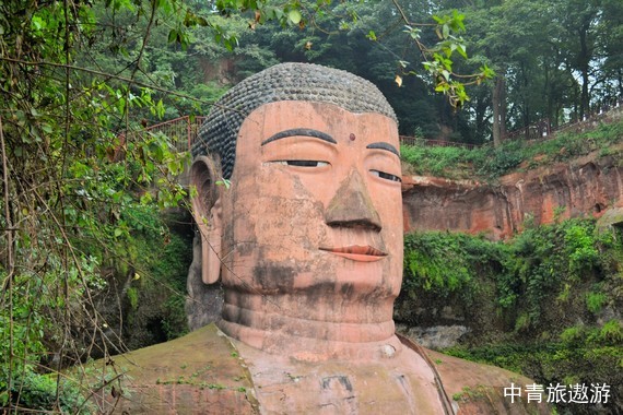 【四川】古蜀九寨•纯玩6日【成都+都江堰+九寨沟+黄龙+（熊猫基地+三星堆）/（乐山大佛+黄龙溪）】全程精选选携程4钻酒店，可升级五钻