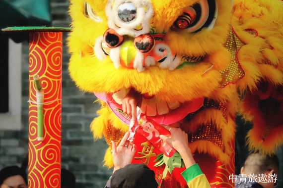 【广东】潮汕双飞5日【妈屿岛+南澳岛+跨海大桥+长山尾灯塔+青澳湾+自然之门+潮博+汕头小公园+揭阳古城+潮+泰佛殿+广济桥+潮州古城】