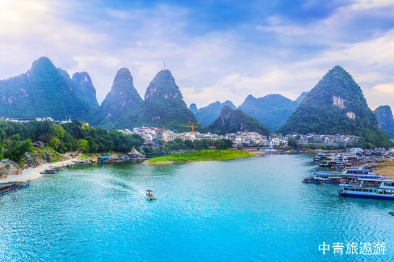 【广西】桂林阳朔双飞5日游【四星船大漓江+遇龙河双人竹筏+银子岩+夜游四湖】