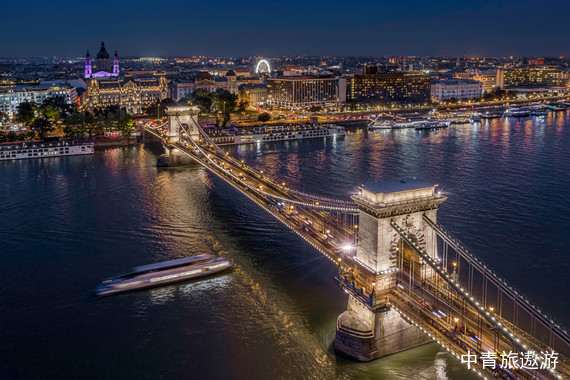 畅游多瑙河 海德堡号河轮丨东欧五国 13 日游